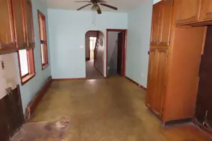 1118 Green St, Marcus Hook, PA 19061 - Photo 6