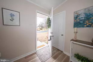 3999 Riviera Rd, Upper Chichester, PA 19061 - Photo 4