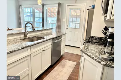 829 Hood Road, Swarthmore, PA 19081 - Photo 6