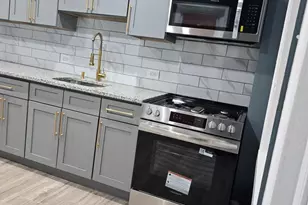 211 Spruce St, Darby, PA 19023 - Photo 16