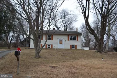 1625 Hillcrest Lane, Aston, PA 19014 - Photo 18