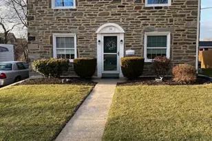 34 Schuyler Rd, Springfield, PA 19064 - Photo 1