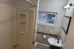 417 Laurel Rd, Lansdowne, PA 19050 - Photo 18