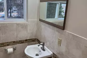 417 Laurel Rd, Lansdowne, PA 19050 - Photo 14