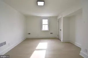 247 Heather Rd, Upper Darby, PA 19082 - Photo 8