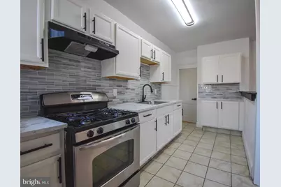 456 S 2nd Street, Darby, PA 19023 - Photo 8