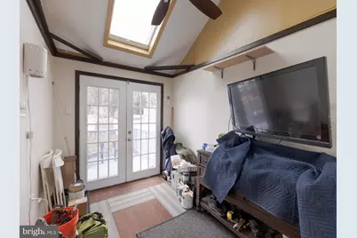 908 Amosland Road, Prospect Park, PA 19076 - Photo 30