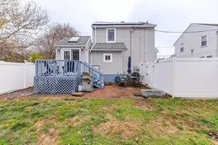 908 Amosland Rd, Prospect Park, PA 19076 - Photo 28