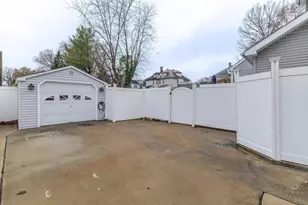 908 Amosland Rd, Prospect Park, PA 19076 - Photo 32