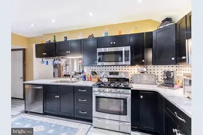 908 Amosland Road, Prospect Park, PA 19076 - Photo 4