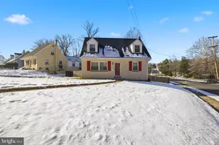 1365 Valley Rd, Woodlyn, PA 19094 - Photo 1