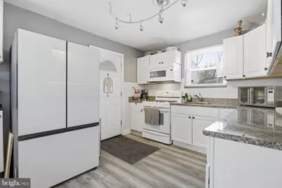 1365 Valley Road, Woodlyn, PA 19094 - Photo 8