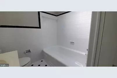 717 Surrey Lane, Glenolden, PA 19036 - Photo 8