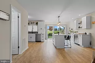 649 Niblick Ln, Wallingford, PA 19086 - Photo 14