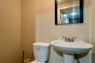 329 Sanford Rd, Upper Darby, PA 19082 - Photo 18