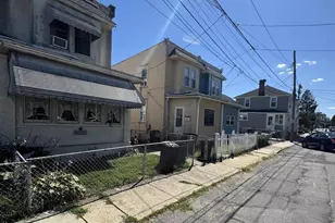 217 Harvey Ave, Marcus Hook, PA 19061 - Photo 2