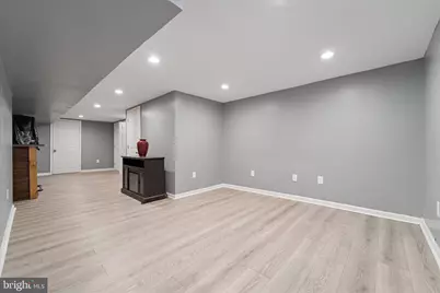 887 Taylor Drive, Folcroft, PA 19032 - Photo 12