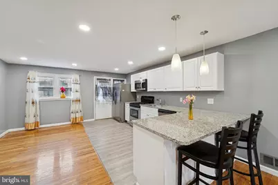 887 Taylor Drive, Folcroft, PA 19032 - Photo 4