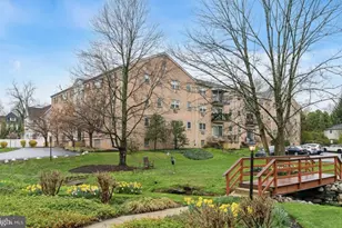 412 N Wayne Ave, Wayne, PA 19087 - Photo 2