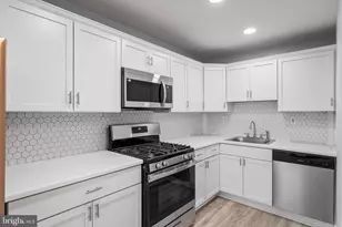 17 Folcroft Ave, Folcroft, PA 19032 - Photo 10