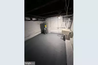 925 Central Avenue, Chester, PA 19013 - Photo 24