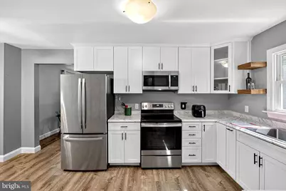 363 Hutchinson Terrace, Holmes, PA 19043 - Photo 8