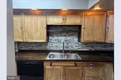 227 N Linden Avenue, Upper Darby, PA 19082 - Photo 8