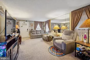 176 Crum Creek Dr, Woodlyn, PA 19094 - Photo 6