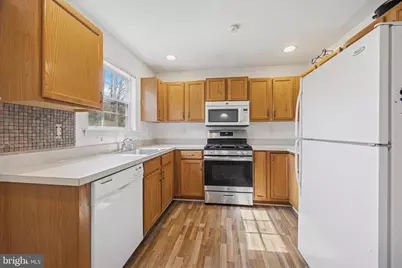 924 Madison Street, Chester, PA 19013 - Photo 8