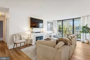 801 Yale Ave, Swarthmore, PA 19081 - Photo 2