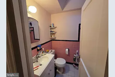 233 N Bishop Avenue, Clifton Heights, PA 19018 - Photo 8