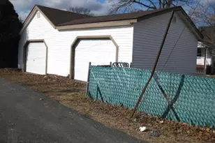 525 Taylor Ave, Upper Chichester, PA 19061 - Photo 20