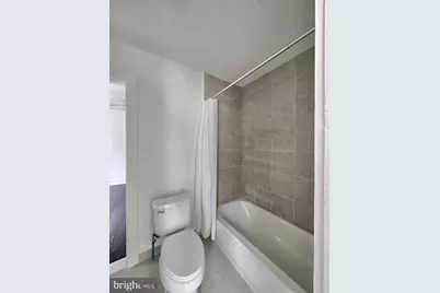 415 Burmont Road #2ND FLOOR, Drexel Hill, PA 19026 - Photo 8