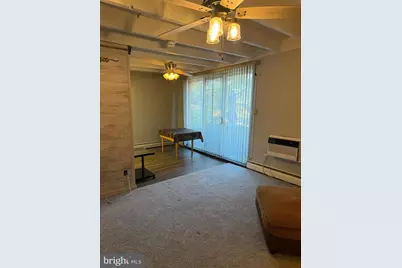 100 E Glenolden Avenue #R-12, Glenolden, PA 19036 - Photo 6