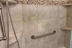 100 E Glenolden Ave, Glenolden, PA 19036 - Photo 14