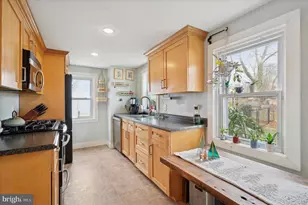 407 Emerald St, Media, PA 19063 - Photo 8