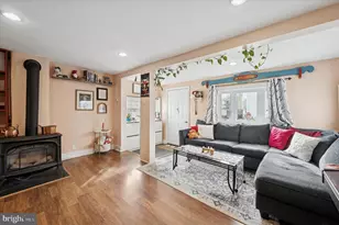 407 Emerald St, Media, PA 19063 - Photo 4