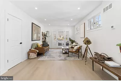 202 W Wayne Avenue #B, Wayne, PA 19087 - Photo 6