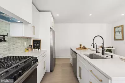 202 W Wayne Avenue #B, Wayne, PA 19087 - Photo 12