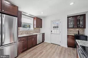 24 Upland Rd, Havertown, PA 19083 - Photo 10