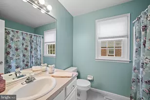 211 S Norwinden Dr, Springfield, PA 19064 - Photo 34