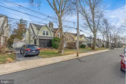 637 Country Club Lane, Havertown, PA 19083 - Photo 2