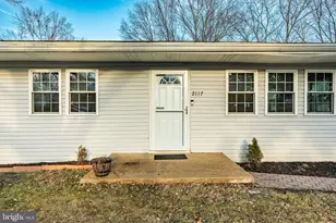 2117 Locust St, Upper Chichester, PA 19061 - Photo 2