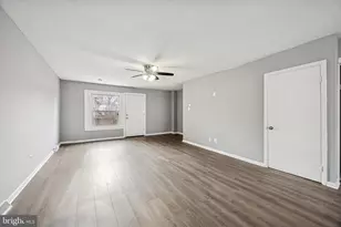 1340 W 7th St, Chester, PA 19013 - Photo 4