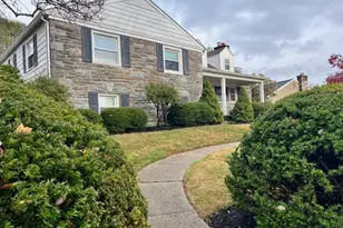 2739 Stony Creek Rd, Broomall, PA 19008 - Photo 1