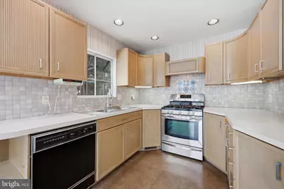 2739 Stony Creek Road, Broomall, PA 19008 - Photo 8