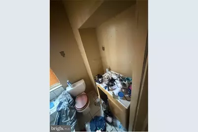 610 W 8th Street, Chester, PA 19013 - Photo 12