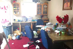 7160 Clover Ln, Upper Darby, PA 19082 - Photo 6