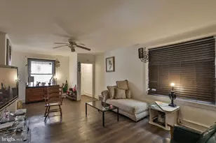 918 Highland Ave, Chester, PA 19013 - Photo 8