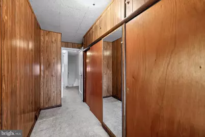 2237 S Harwood Avenue, Upper Darby, PA 19082 - Photo 18